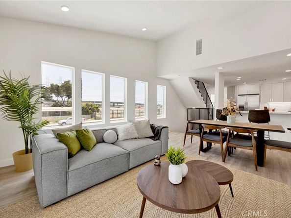 12525 W Andre Lane, Sun Valley CA 91352