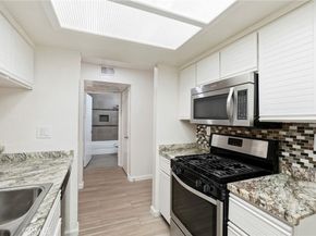 12601 Van Nuys 111, Pacoima CA 91331