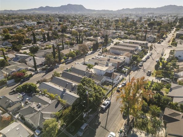 6046 Fair Avenue, North Hollywood CA 91606