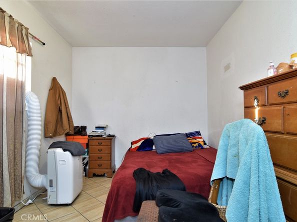 14807 Oro Grande, Sylmar CA 91342