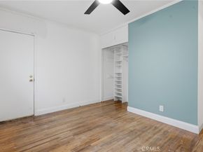 22727 Collins, Woodland Hills CA 91367