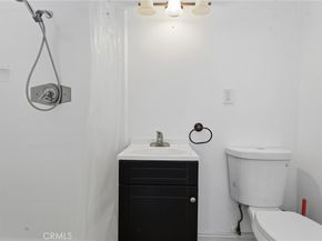 22727 Collins, Woodland Hills CA 91367