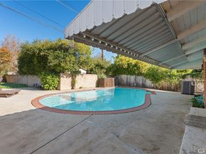 22727 Collins, Woodland Hills CA 91367