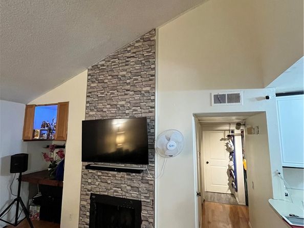 9600 Van Nuys 210, Panorama City CA 91402