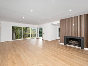 4620 Encino Avenue, Encino CA 91316