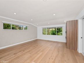 4620 Encino Avenue, Encino CA 91316