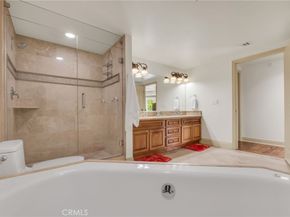 11540 Moorpark Street 403, Studio City CA 91602