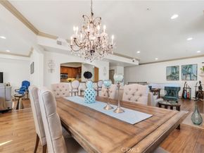 11540 Moorpark Street 403, Studio City CA 91602
