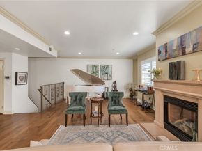 11540 Moorpark Street 403, Studio City CA 91602