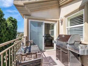 11540 Moorpark Street 403, Studio City CA 91602