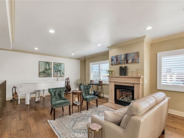11540 Moorpark Street 403, Studio City CA 91602