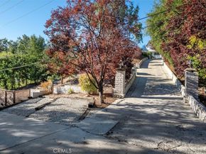 28933 Wagon Road, Agoura Hills CA 91301