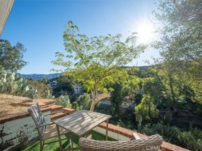 28933 Wagon Road, Agoura Hills CA 91301