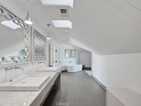 28933 Wagon Road, Agoura Hills CA 91301