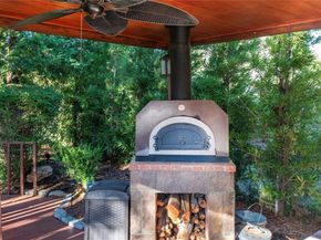 28933 Wagon Road, Agoura Hills CA 91301