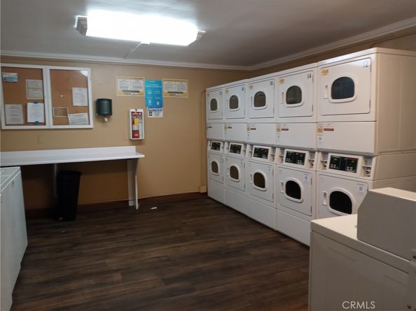 15425 Sherman Way 156, Van Nuys CA 91406
