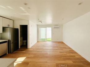 7909 Aldea Avenue, Lake Balboa CA 91406