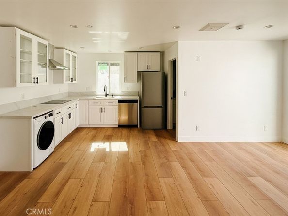 7909 Aldea Avenue, Lake Balboa CA 91406