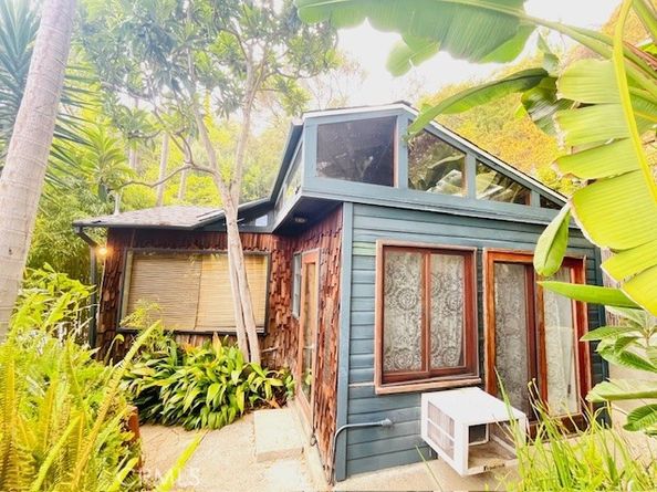 6169 Glen Holly, Los Angeles CA 90068