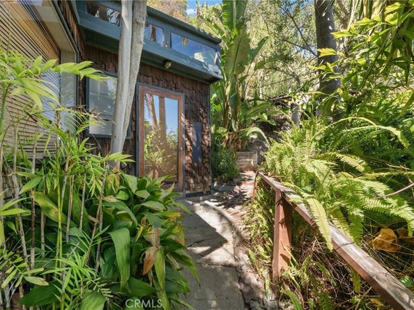 6169 Glen Holly, Los Angeles CA 90068