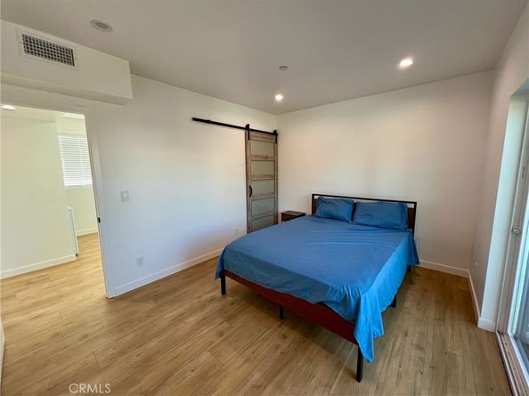 654 Penrith, Los Angeles CA 90023