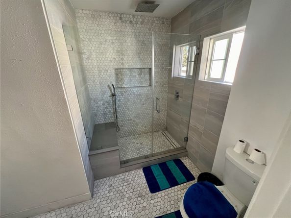 654 Penrith, Los Angeles CA 90023