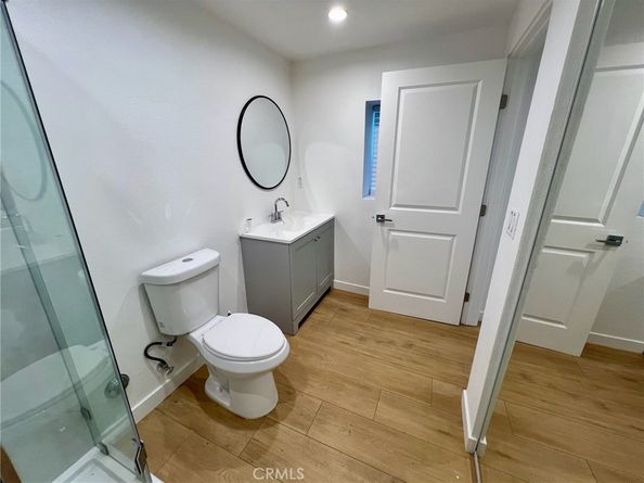 654 Penrith, Los Angeles CA 90023