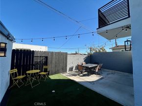 654 Penrith, Los Angeles CA 90023