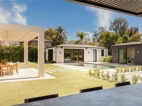 23416 Califa Street, Woodland Hills CA 91367
