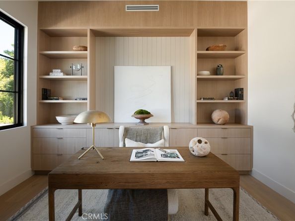 23416 Califa Street, Woodland Hills CA 91367