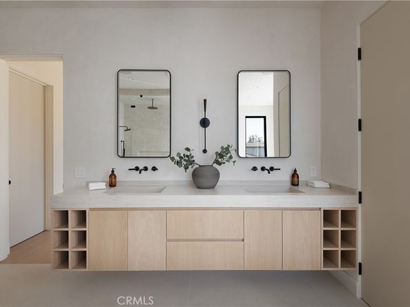 23416 Califa Street, Woodland Hills CA 91367