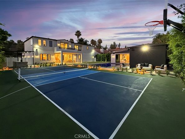 23416 Califa Street, Woodland Hills CA 91367