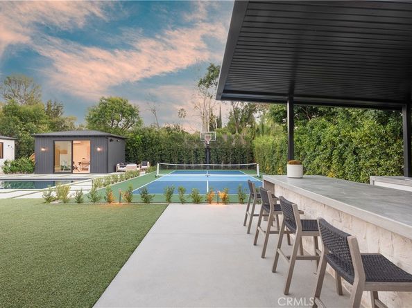 23416 Califa Street, Woodland Hills CA 91367