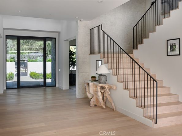 23416 Califa Street, Woodland Hills CA 91367