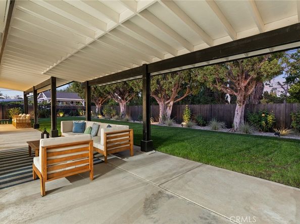 6020 Neddy Avenue, Woodland Hills CA 91367