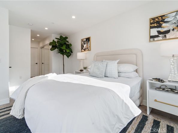 7717 Jamieson Avenue, Reseda CA 91335