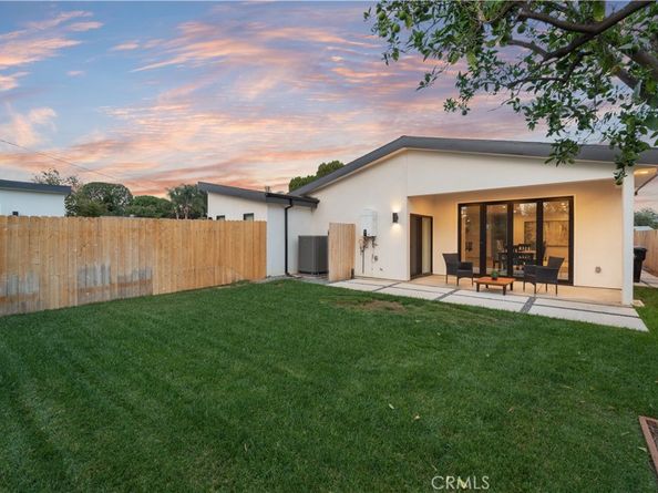 7717 Jamieson Avenue, Reseda CA 91335