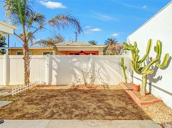 7702 Ben Avenue, North Hollywood CA 91605