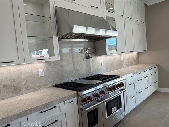 11913 Red Hawk Lane, Porter Ranch CA 91326