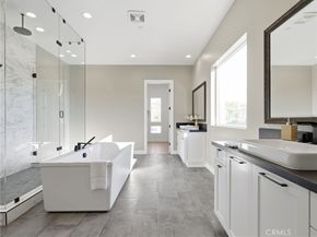 11913 Red Hawk Lane, Porter Ranch CA 91326