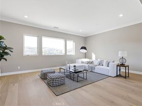 11913 Red Hawk Lane, Porter Ranch CA 91326