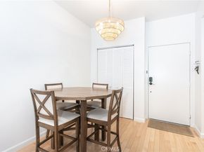 19350 Sherman Way 124, Reseda CA 91335