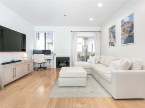 19350 Sherman Way 124, Reseda CA 91335