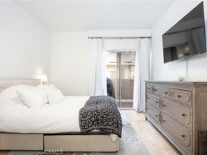 19350 Sherman Way 124, Reseda CA 91335