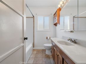 2912 Yearling Street, Lakewood CA 90712