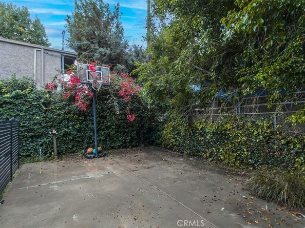 4177 Fair, North Hollywood CA 91602