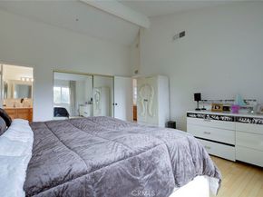 20442 Runnymede, Winnetka CA 91306