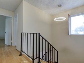 20442 Runnymede, Winnetka CA 91306