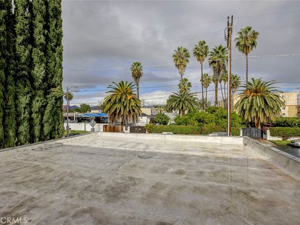 20442 Runnymede, Winnetka CA 91306