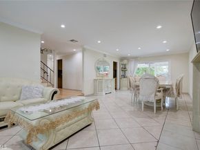 20442 Runnymede, Winnetka CA 91306